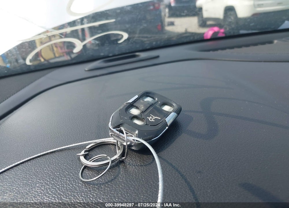 2017 GMC ACADIA DENALI VIN: 1GKKNPLS8HZ319836