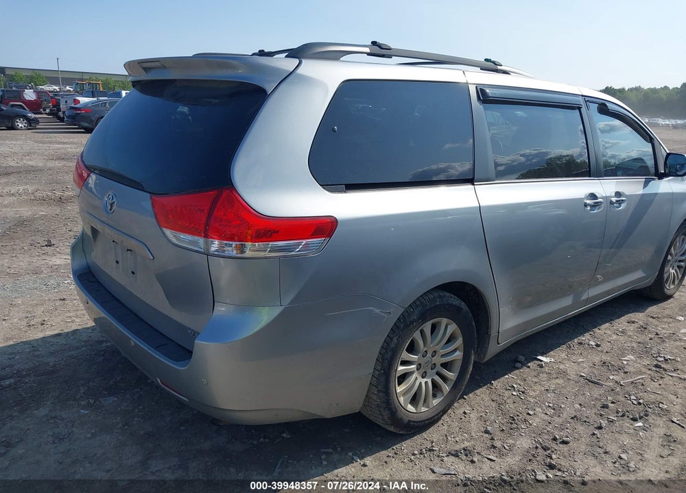 2013 TOYOTA SIENNA XLE LIMITED VIN: 5TDYK3DC3DS299411