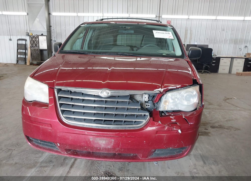 2010 CHRYSLER TOWN & COUNTRY NEW LX VIN: 2A4RR2D12AR301205