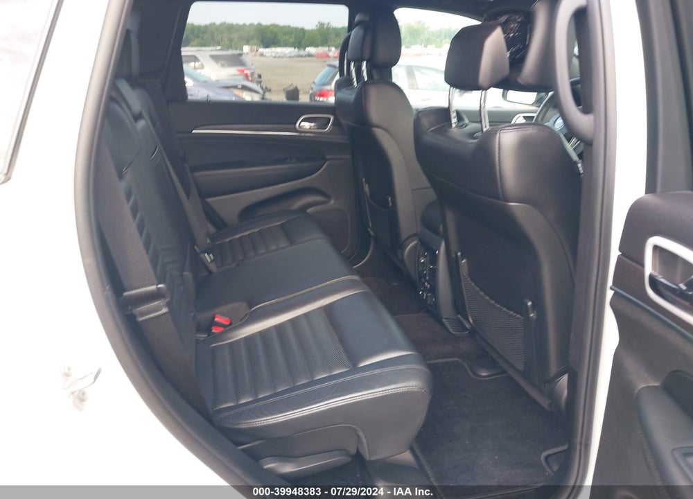 2018 JEEP GRAND CHEROKEE VIN: 1C4RJFBG5JC374363