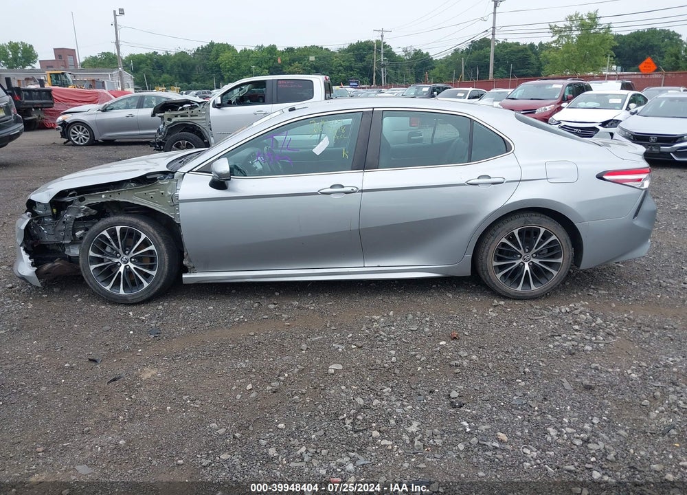 2020 TOYOTA CAMRY SE/SE NIGHTSHADE EDITION VIN: 4T1G11AKXLU908613