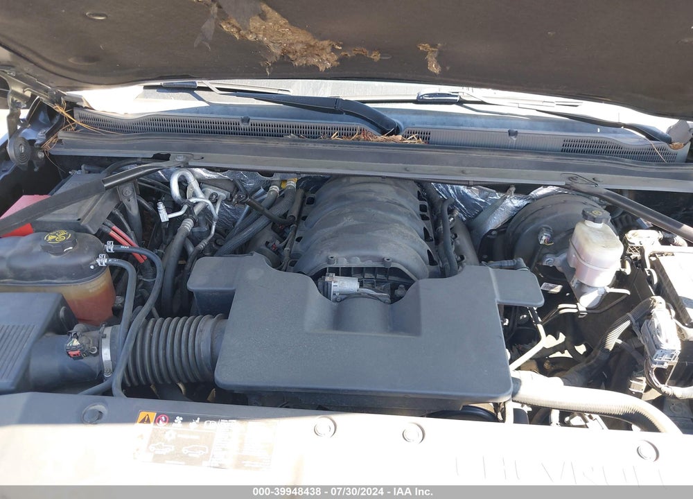 2018 CHEVROLET SUBURBAN LT VIN: 1GNSKHKC4JR328647