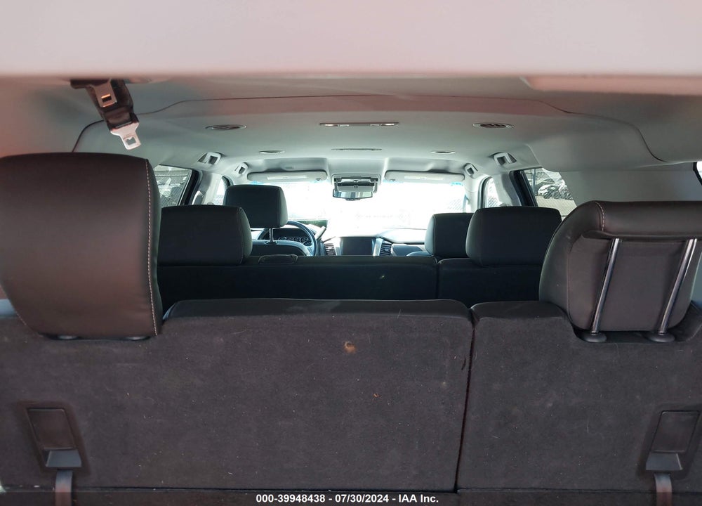 2018 CHEVROLET SUBURBAN LT VIN: 1GNSKHKC4JR328647