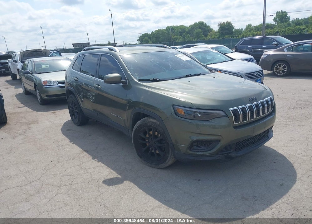 2019 JEEP CHEROKEE LATITUDE FWD VIN: 1C4PJLCB1KD143495