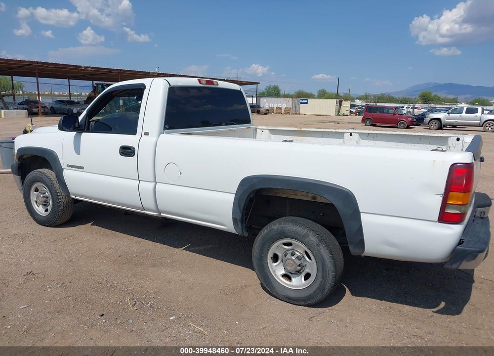 2002 CHEVROLET SILVERADO 2500HD VIN: 1GCHC24U72E234225