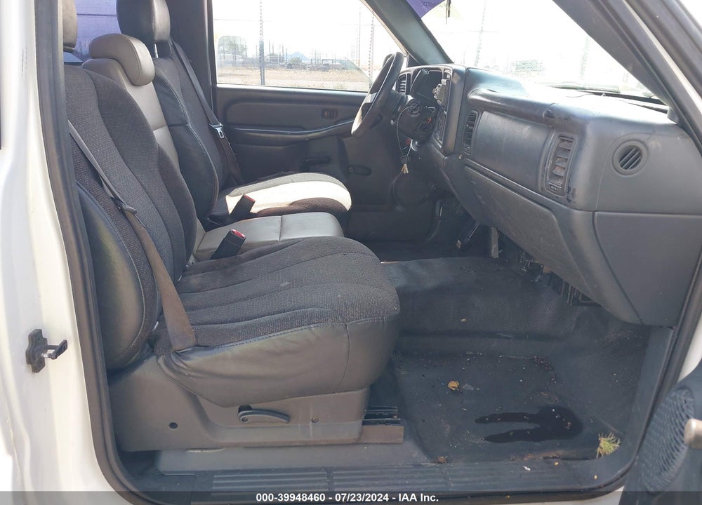 2002 CHEVROLET SILVERADO 2500HD VIN: 1GCHC24U72E234225