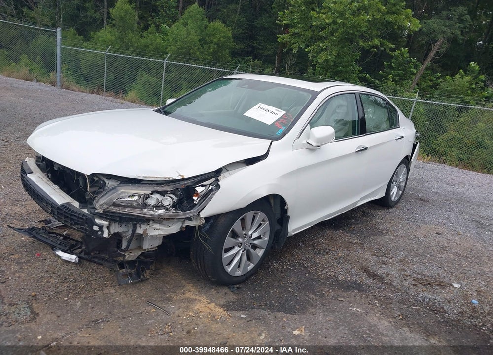 2015 HONDA ACCORD TOURING VIN: 1HGCR3F92FA033239