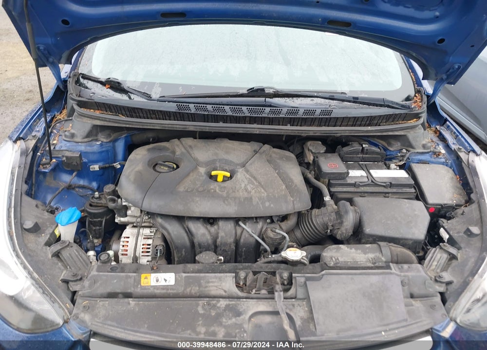 2016 HYUNDAI ELANTRA SE VIN: 5NPDH4AE9GH758847