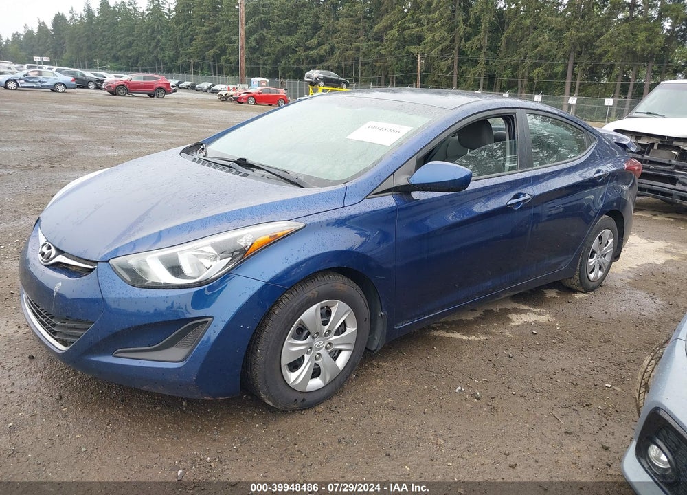 2016 HYUNDAI ELANTRA SE VIN: 5NPDH4AE9GH758847