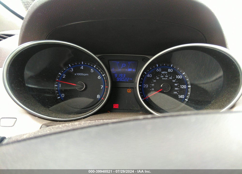 2011 HYUNDAI TUCSON GLS VIN: KM8JU3AC9BU300677