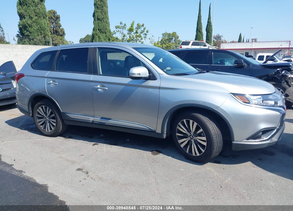 2019 MITSUBISHI OUTLANDER SE VIN: JA4AD3A34KJ001940