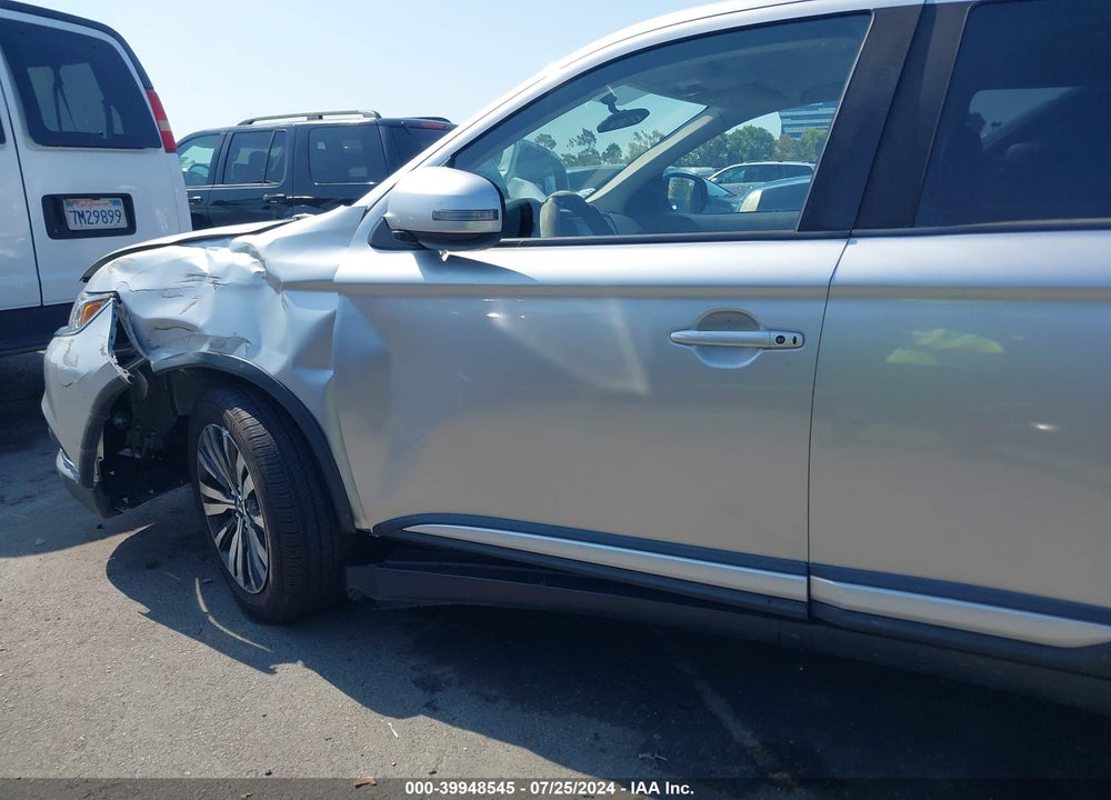 2019 MITSUBISHI OUTLANDER SE VIN: JA4AD3A34KJ001940