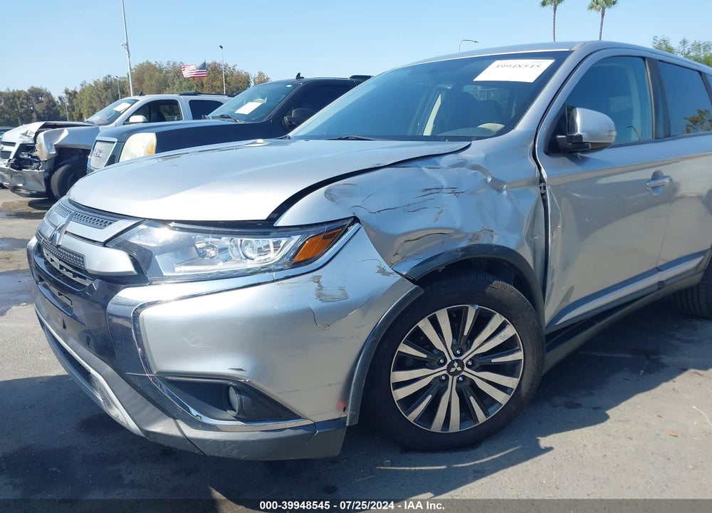 2019 MITSUBISHI OUTLANDER SE VIN: JA4AD3A34KJ001940