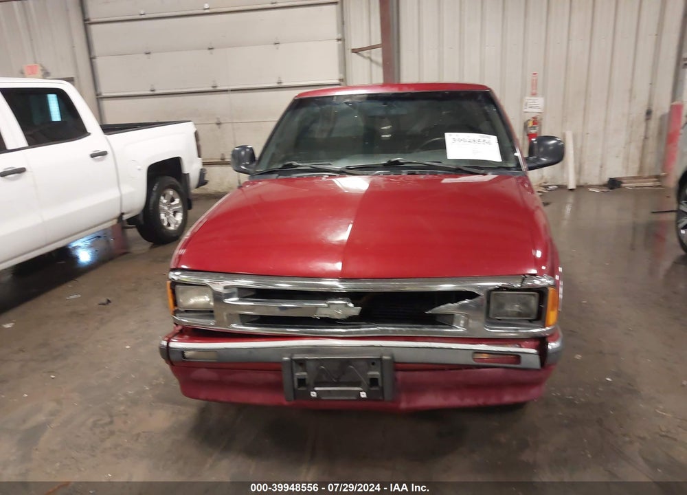 1994 CHEVROLET S TRUCK S10 VIN: 1GCCS14Z8R8128023