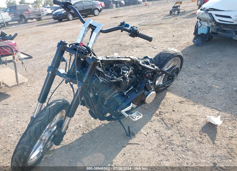 2022 HARLEY-DAVIDSON FXLRST VIN: 1HD1YXZ14NB055305