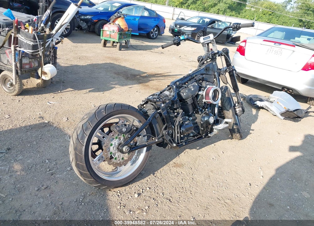 2022 HARLEY-DAVIDSON FXLRST VIN: 1HD1YXZ14NB055305