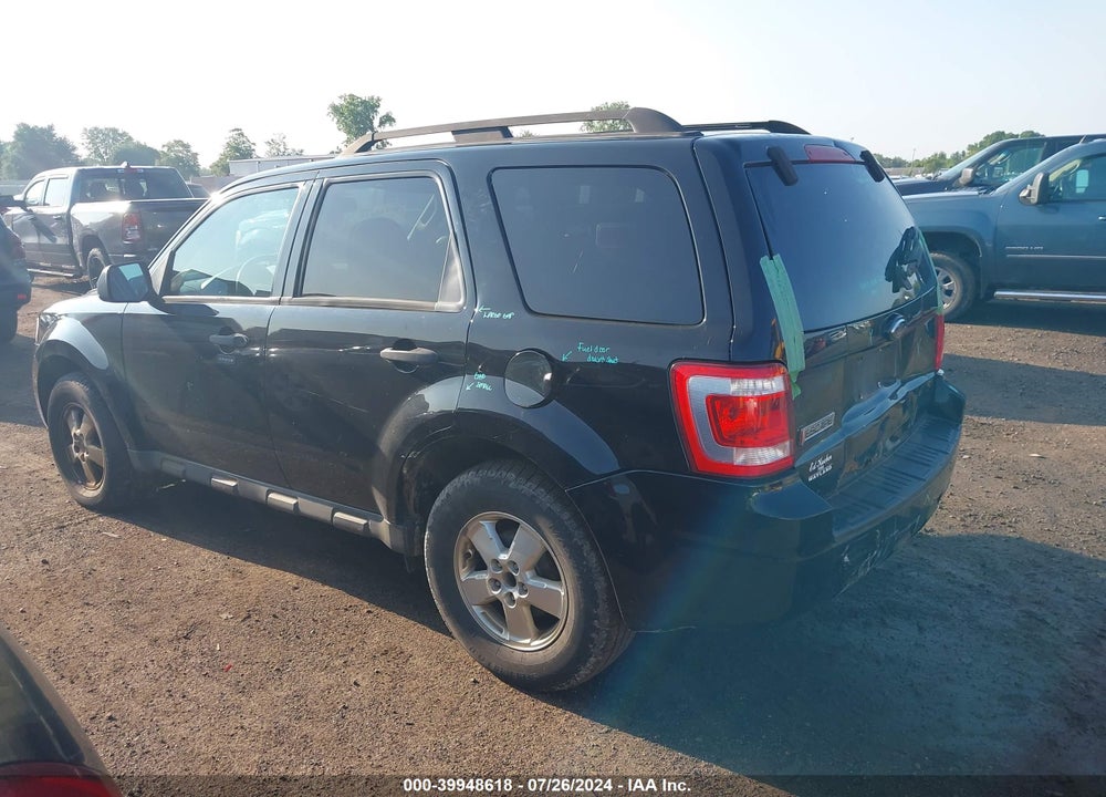 2009 FORD ESCAPE XLT VIN: 1FMCU03759KA59925