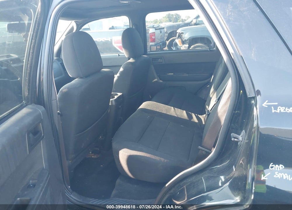 2009 FORD ESCAPE XLT VIN: 1FMCU03759KA59925