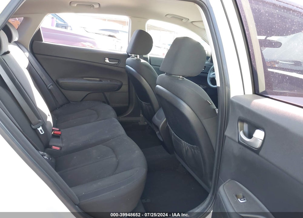 2017 KIA OPTIMA LX VIN: KNAGT4L38H5157211
