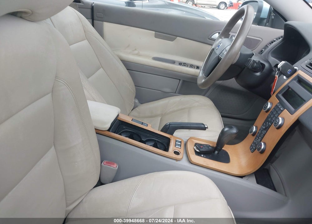 2008 VOLVO C70 T5 VIN: YV1MC67298J044713