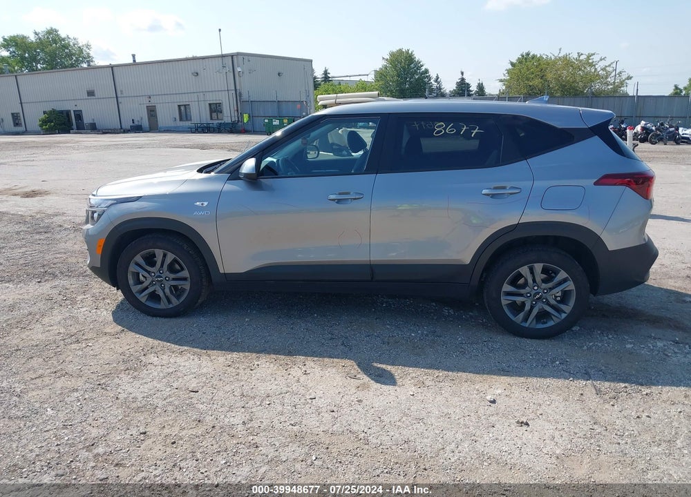 2023 KIA SELTOS LX VIN: KNDEPCAA5P7385552