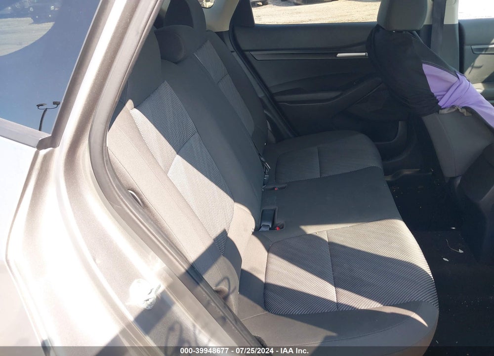 2023 KIA SELTOS LX VIN: KNDEPCAA5P7385552