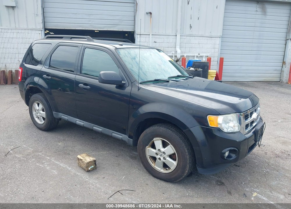 2011 FORD ESCAPE XLT VIN: 1FMCU9DG5BKB27200