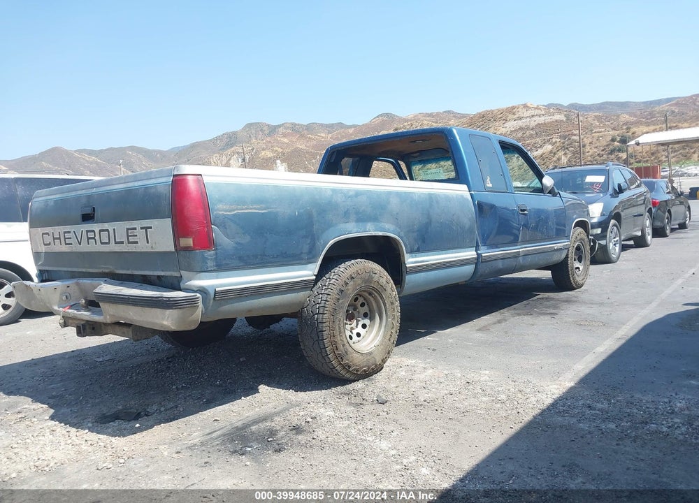 1992 CHEVROLET GMT-400 C1500 VIN: 2GCEC19K7N1145569