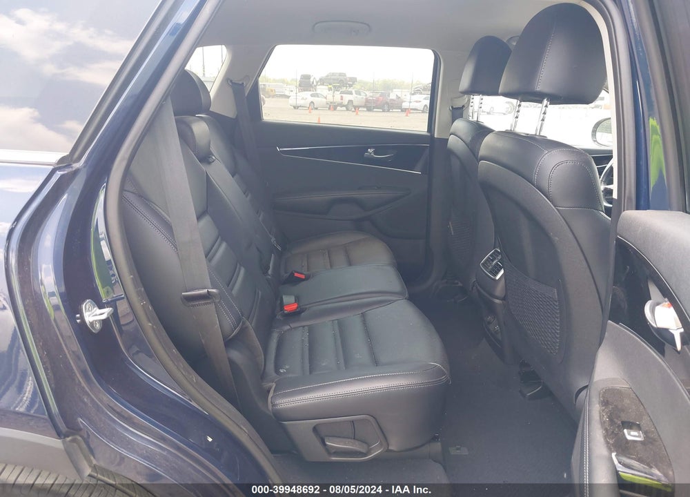 2019 KIA SORENTO 3.3L EX VIN: 5XYPH4A53KG463269
