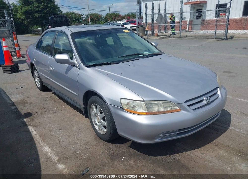 2002 HONDA ACCORD 2.3 SE VIN: JHMCG56782C029174