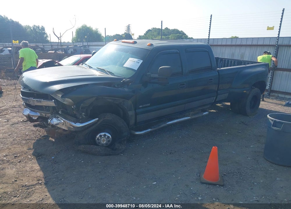 2002 CHEVROLET SILVERADO 3500 LS VIN: 1GCJK33G82F191482