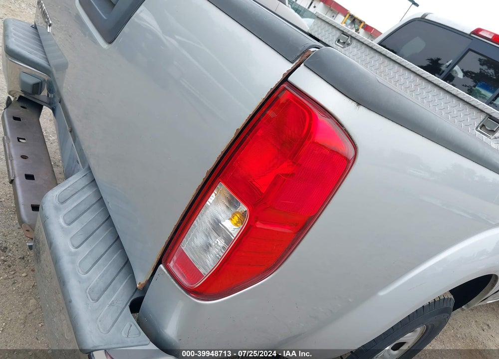 2005 NISSAN FRONTIER XE VIN: 1N6BD06T95C428411