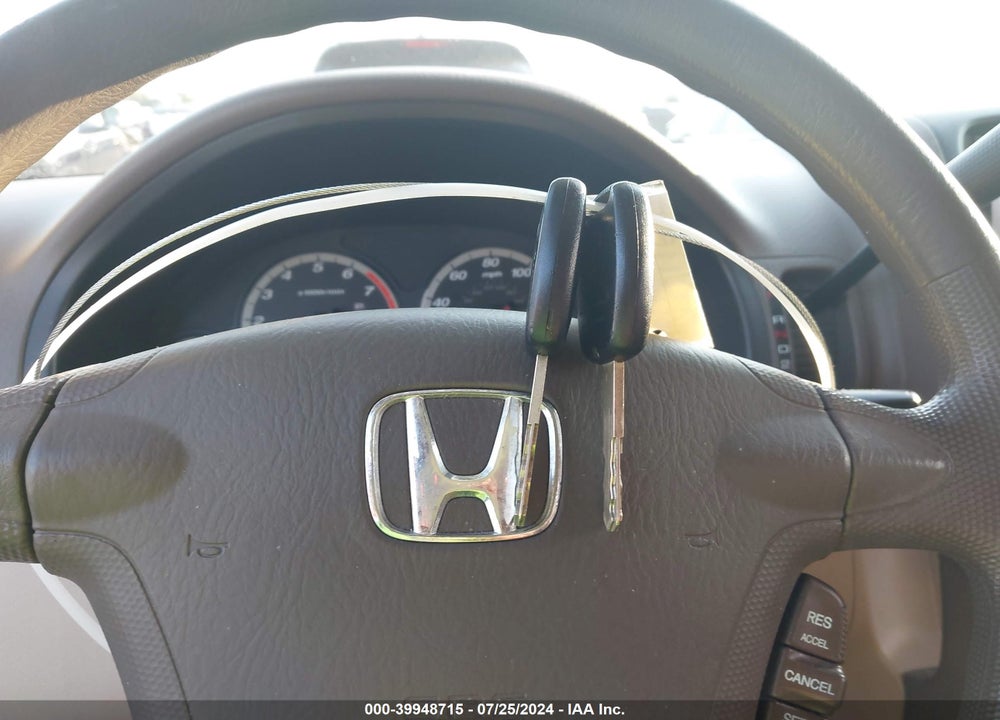 2005 HONDA CR-V LX VIN: JHLRD68595C013451