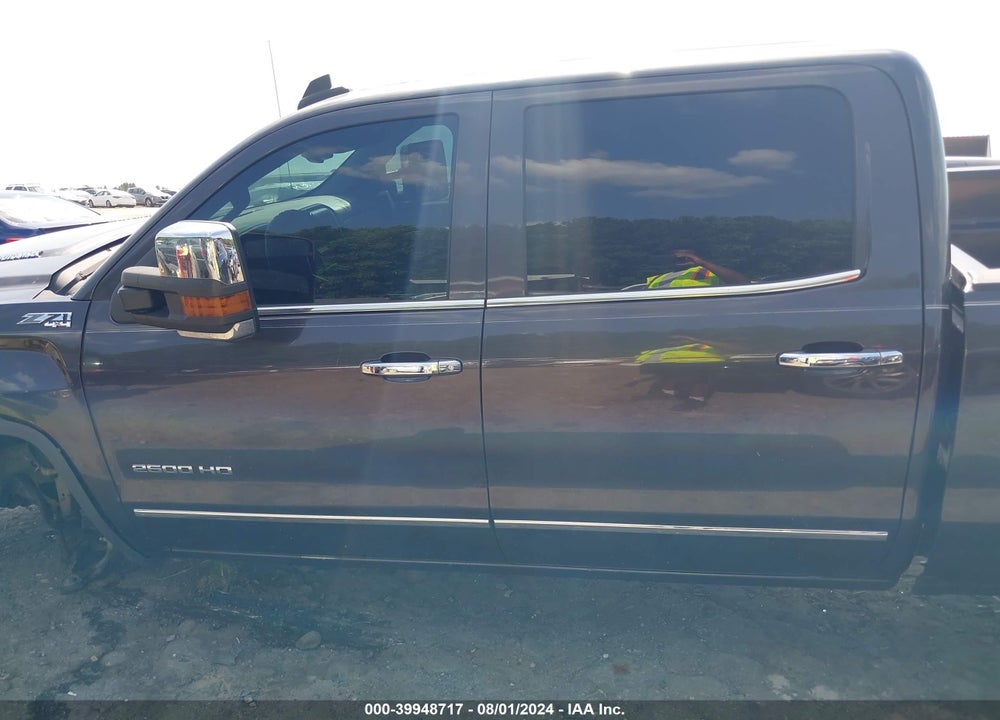 2016 GMC SIERRA 2500HD SLT VIN: 1GT12TE8XGF221563