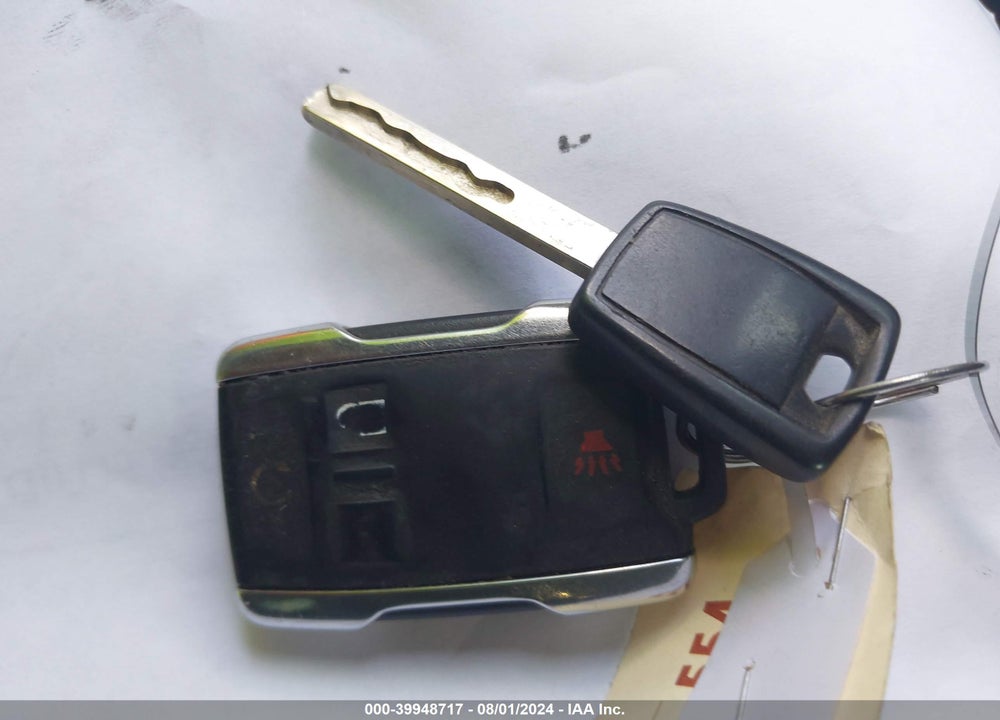 2016 GMC SIERRA 2500HD SLT VIN: 1GT12TE8XGF221563