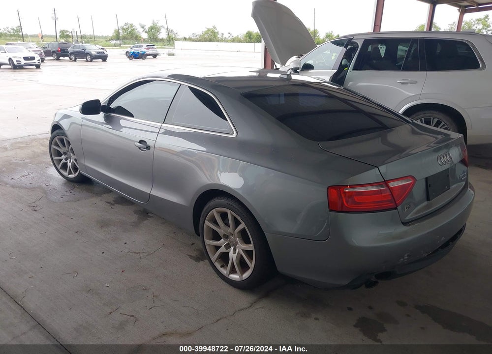2010 AUDI A5 2.0T PREMIUM VIN: WAUCFAFR1AA065553