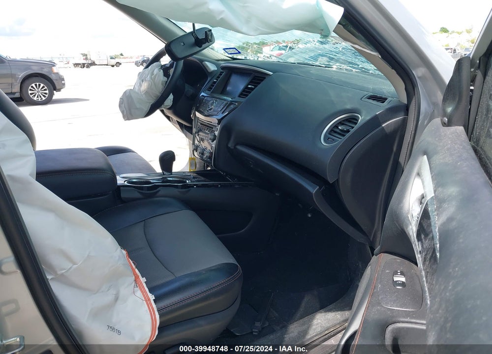 2020 NISSAN PATHFINDER SL 2WD VIN: 5N1DR2CN3LC625243