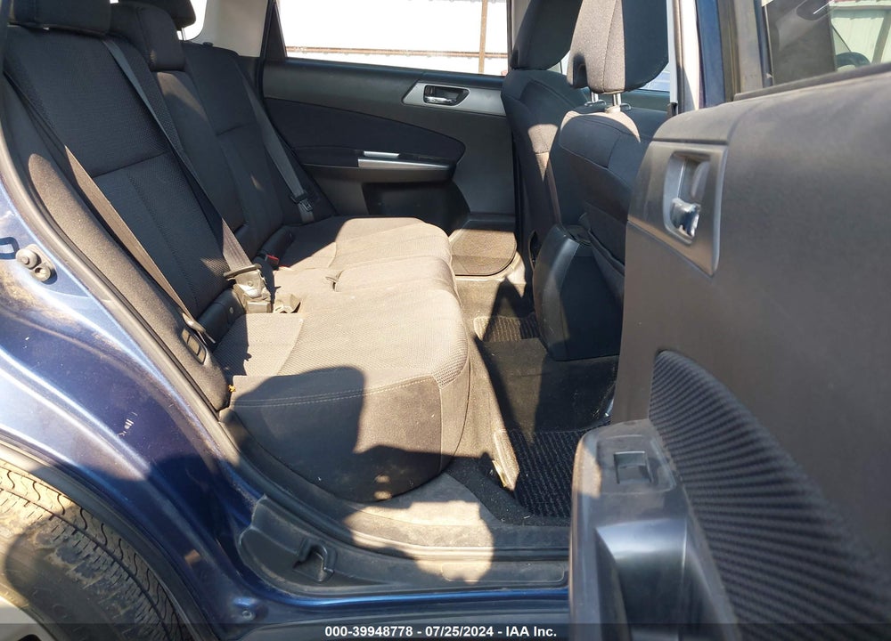 2011 SUBARU FORESTER 2.5X PREMIUM VIN: JF2SHADC1BH733630