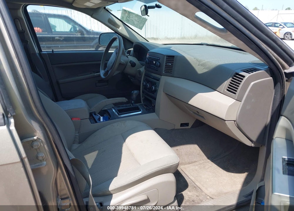 2005 JEEP GRAND CHEROKEE LAREDO VIN: 1J4GR48K15C692903