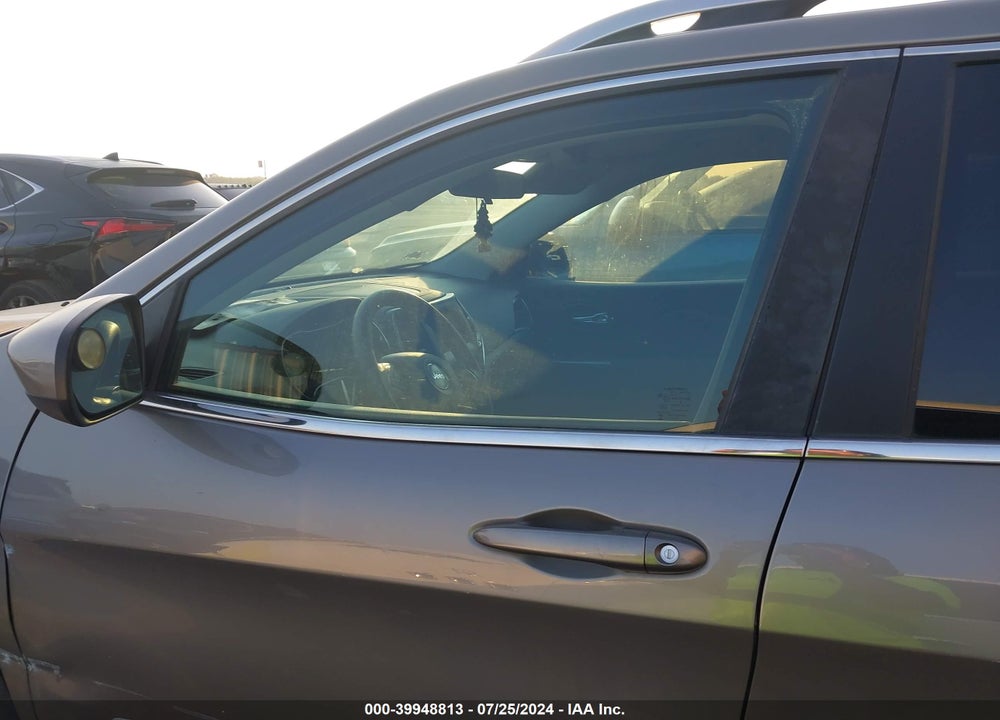 2019 JEEP CHEROKEE LATITUDE FWD VIN: 1C4PJLCB9KD114570