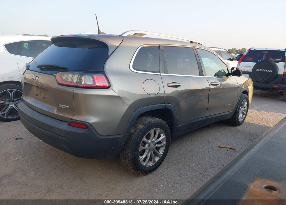 2019 JEEP CHEROKEE LATITUDE FWD VIN: 1C4PJLCB9KD114570