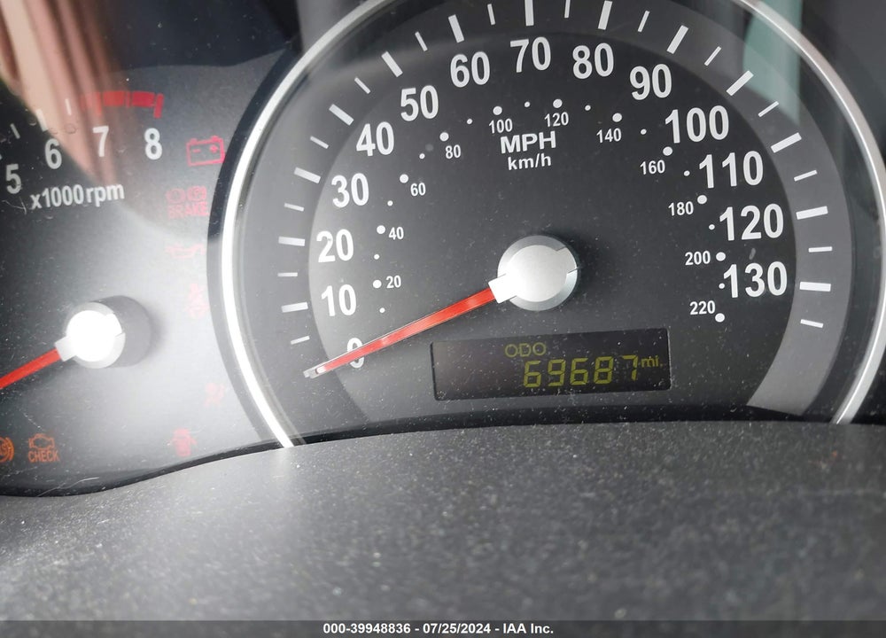 2012 KIA SEDONA LX VIN: KNDMG4C77C6472503