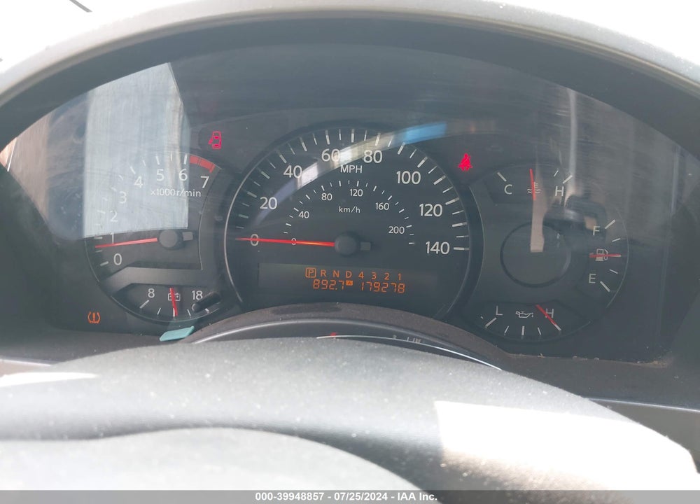2004 NISSAN PATHFINDER ARMADA VIN: 5N1AA08A44N707606