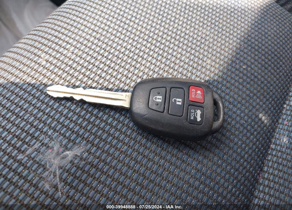 2014 TOYOTA COROLLA L/LE/LE PLUS/LE PREMIUM/S/S PLUS/S PREMIUM VIN: 5YFBURHE0EP068667