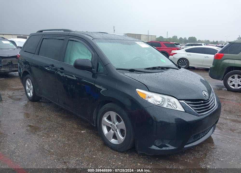 2015 TOYOTA SIENNA LE 8 PASSENGER VIN: 5TDKK3DC6FS620608