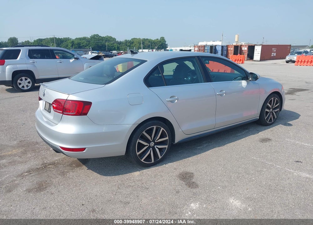 2014 VOLKSWAGEN JETTA GLI AUTOBAHN W/NAV VIN: 3VW4S7AJ8EM211203