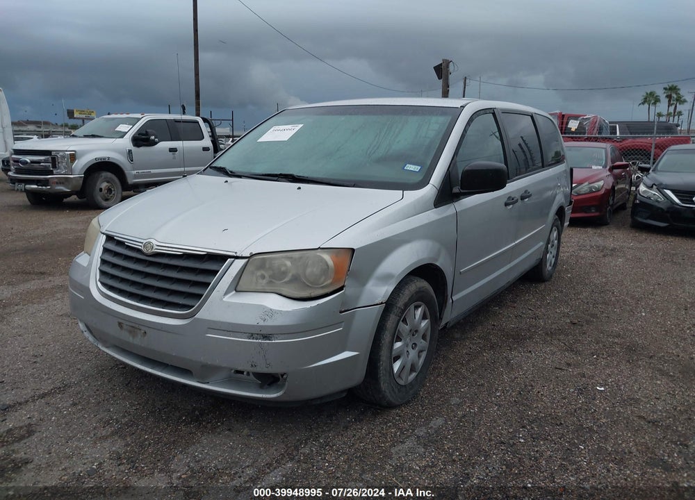 2008 CHRYSLER TOWN & COUNTRY LX VIN: 2A8HR44H48R827719