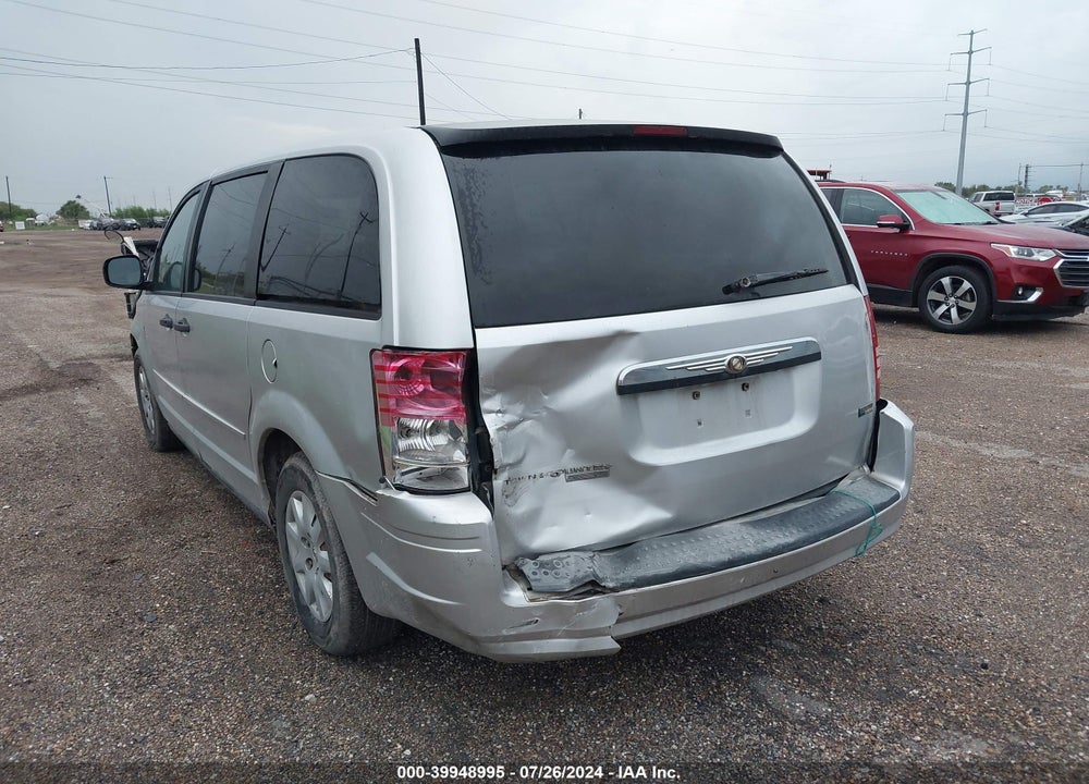2008 CHRYSLER TOWN & COUNTRY LX VIN: 2A8HR44H48R827719