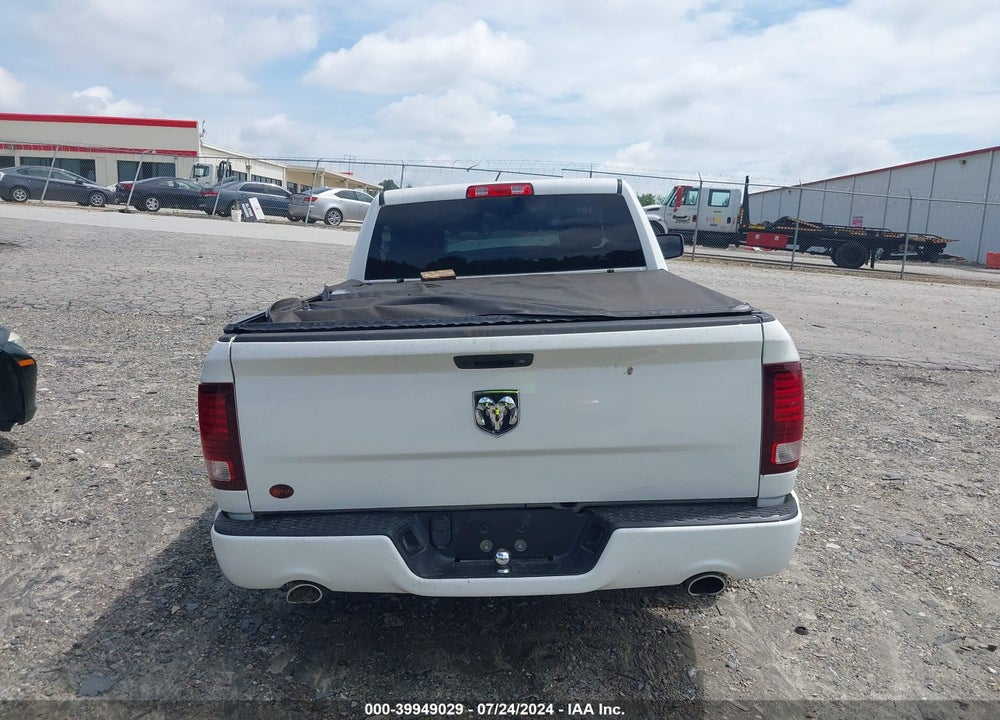 2018 RAM 1500 SPORT REGULAR CAB 4X2 6'4 BOX VIN: 3C6JR6CT2JG137741