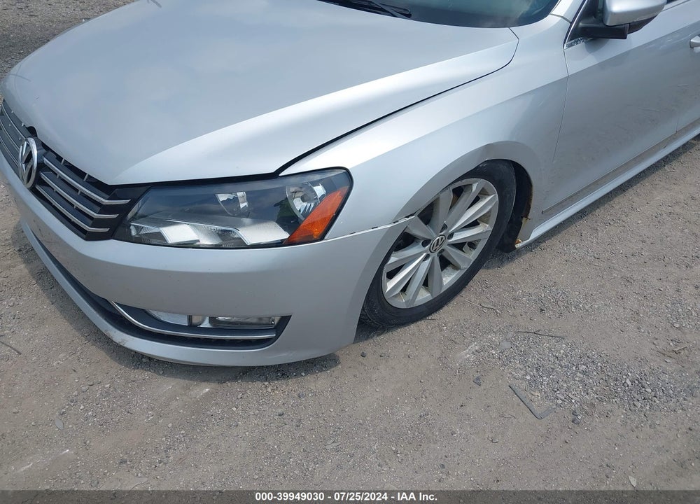 2012 VOLKSWAGEN PASSAT 2.5L SEL PREMIUM VIN: 1VWCP7A33CC011701